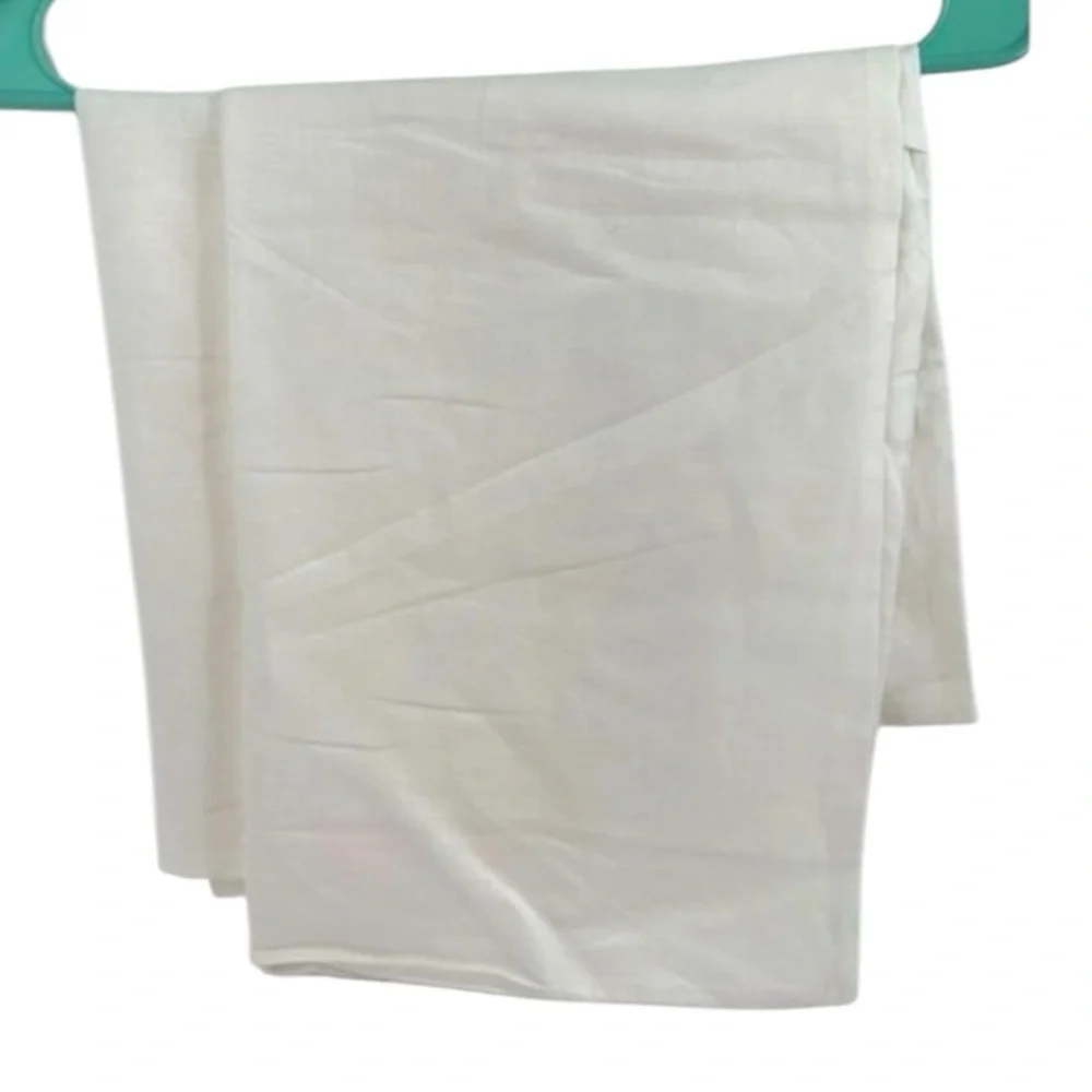 HALLMART COLLECTABLES 2 Standard Sham Linen White Pillow Cases 26W by 20L